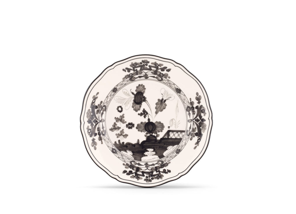 Richard Ginori 1735 "Oriente Italiano" White Albus Charger Plate