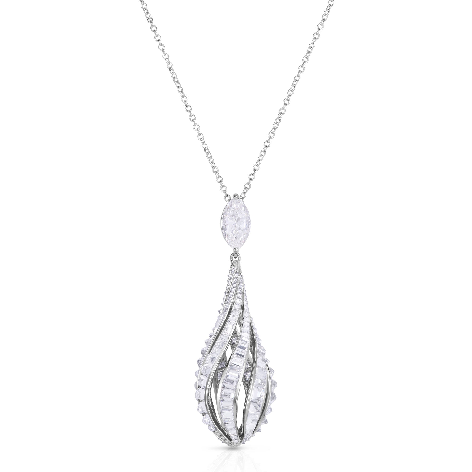 Diamond Drop Pendant Necklace in Platinum