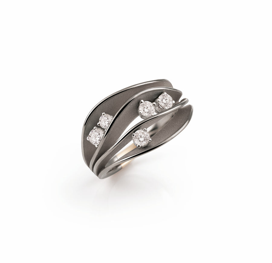 “Dune” 18kt Black Lava Gold Diamond Loops Ring