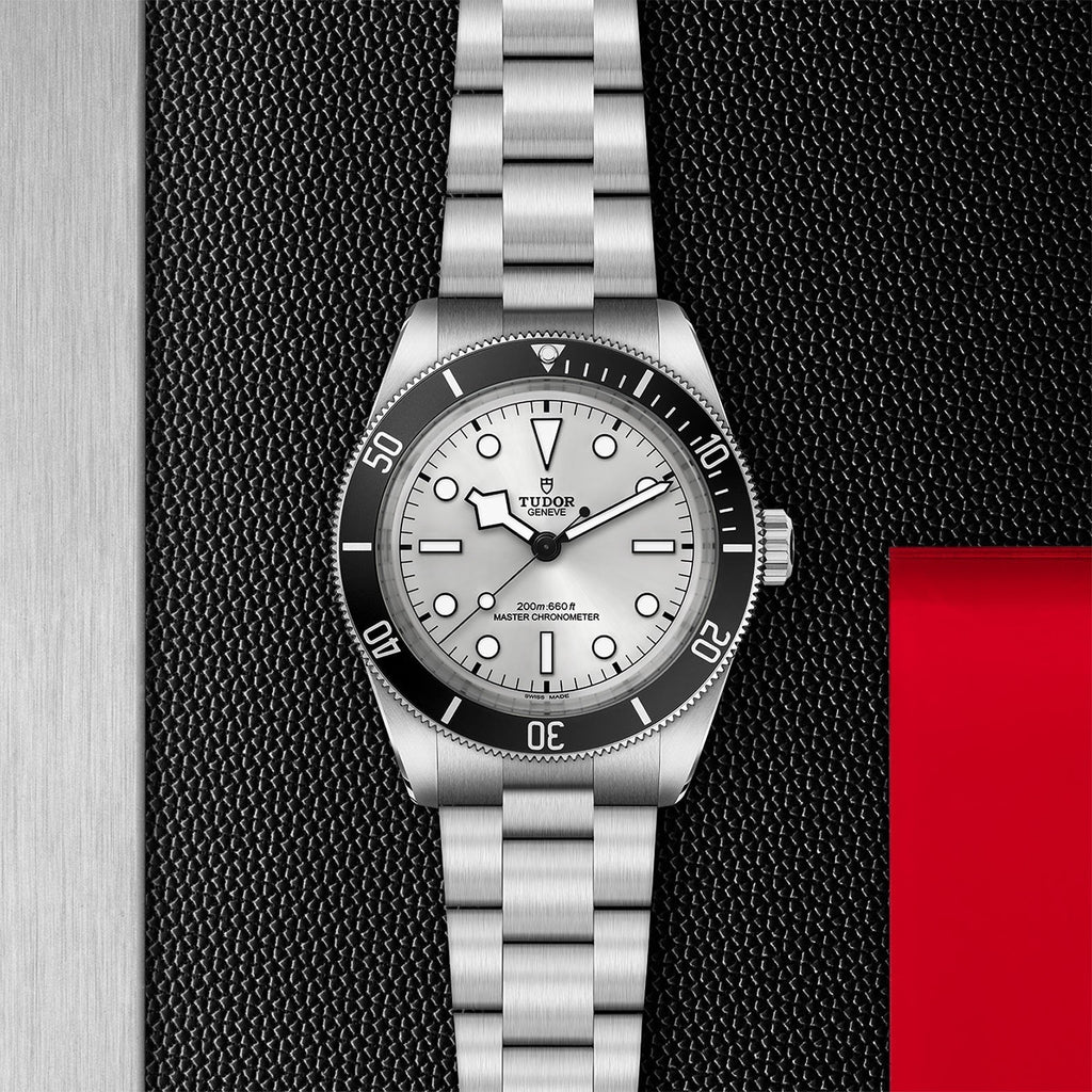 TUDOR Black Bay 68