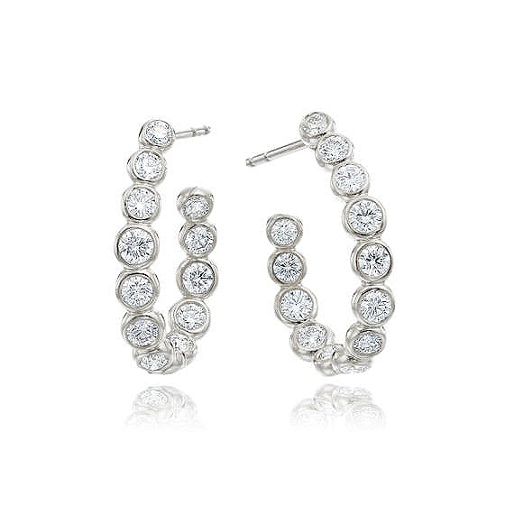 Gumuchian "New Moon" 18kt Yellow Gold R-Curved Hoop Earrings