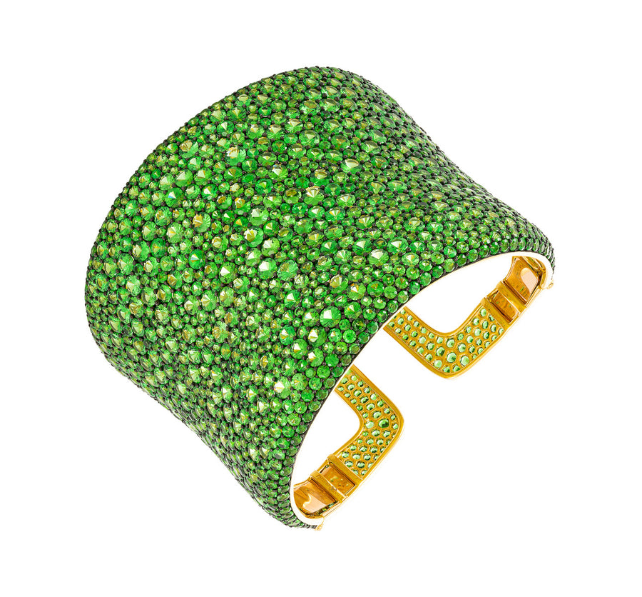 Etho Maria Tsavorite Cuff Bracelet in 18kt Yellow Gold