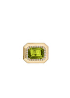 "Limited Edition" Peridot Ring In 18kt Yellow Gold