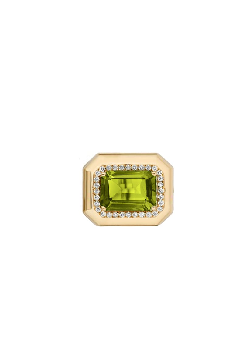 "Limited Edition" Peridot Ring In 18kt Yellow Gold