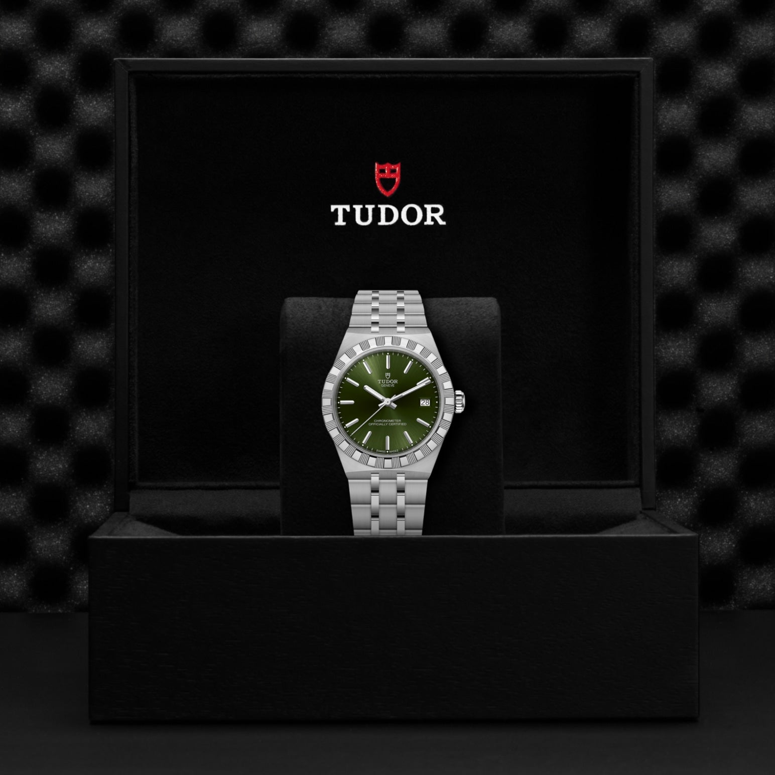 TUDOR Royal