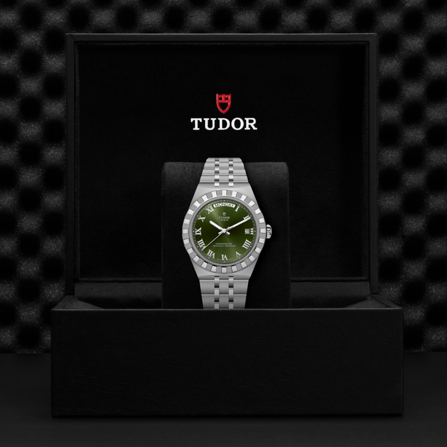 TUDOR Royal