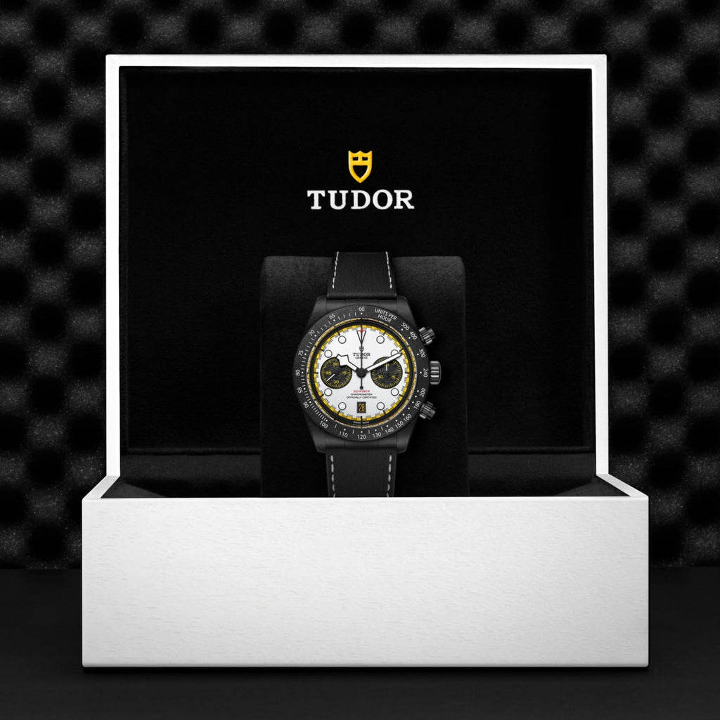 TUDOR Black Bay Chrono