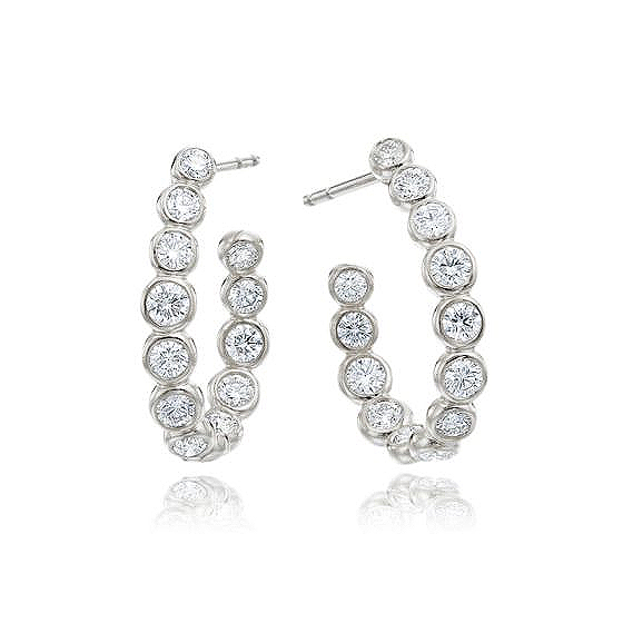 New Moon 18kt White Gold R-Curved Diamond Hoop Earrings 