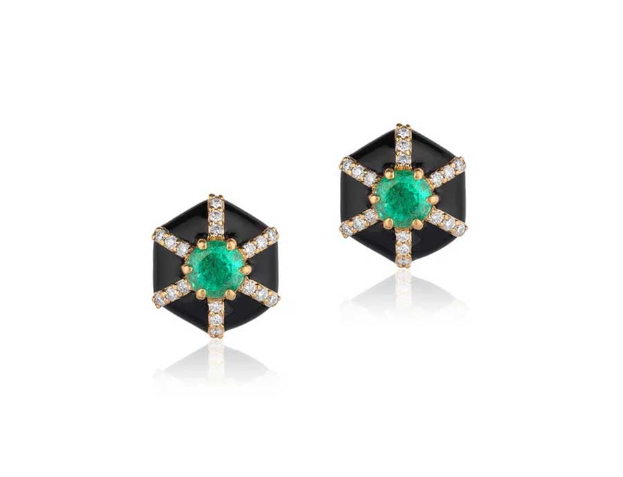 Goshwara Hexagon emerald stud earrings with enameling in 18k yellow gold with diamonds, from the Goshwara “Queen” collection.