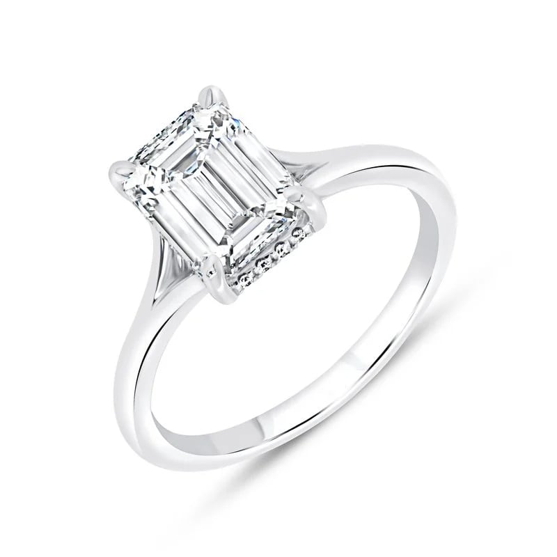 "Timeless" Diamond Engagement Ring in 18kt White Gold (6.5)