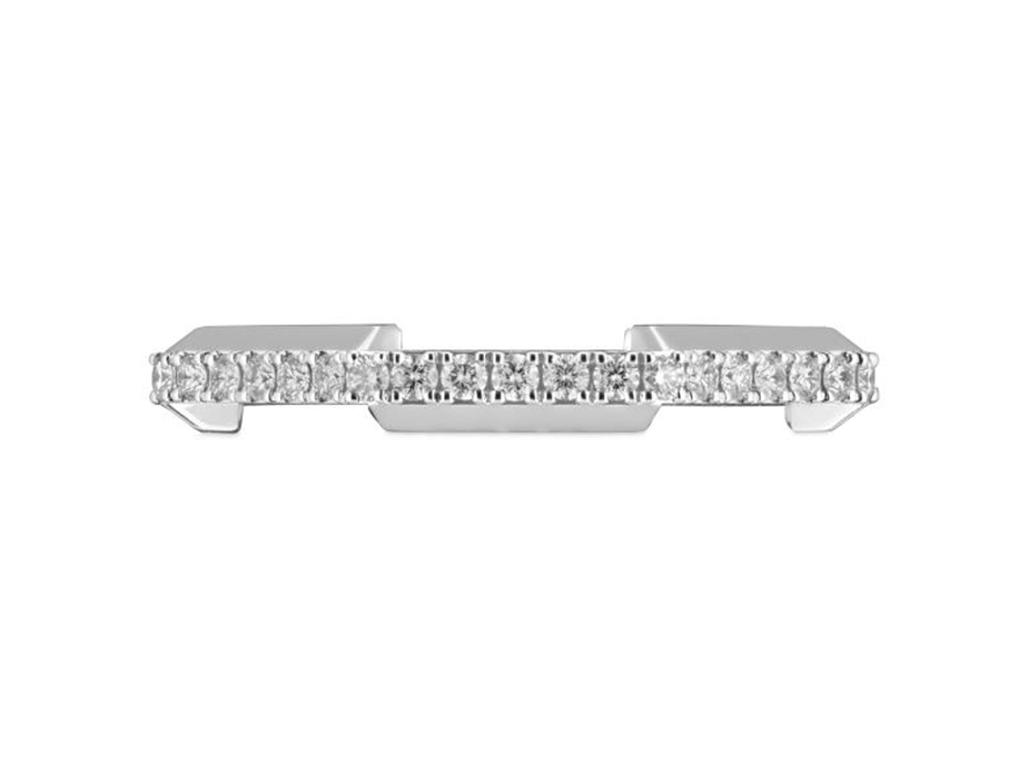 "Link to Love" 18kt White Gold Diamond Ring (6.5)