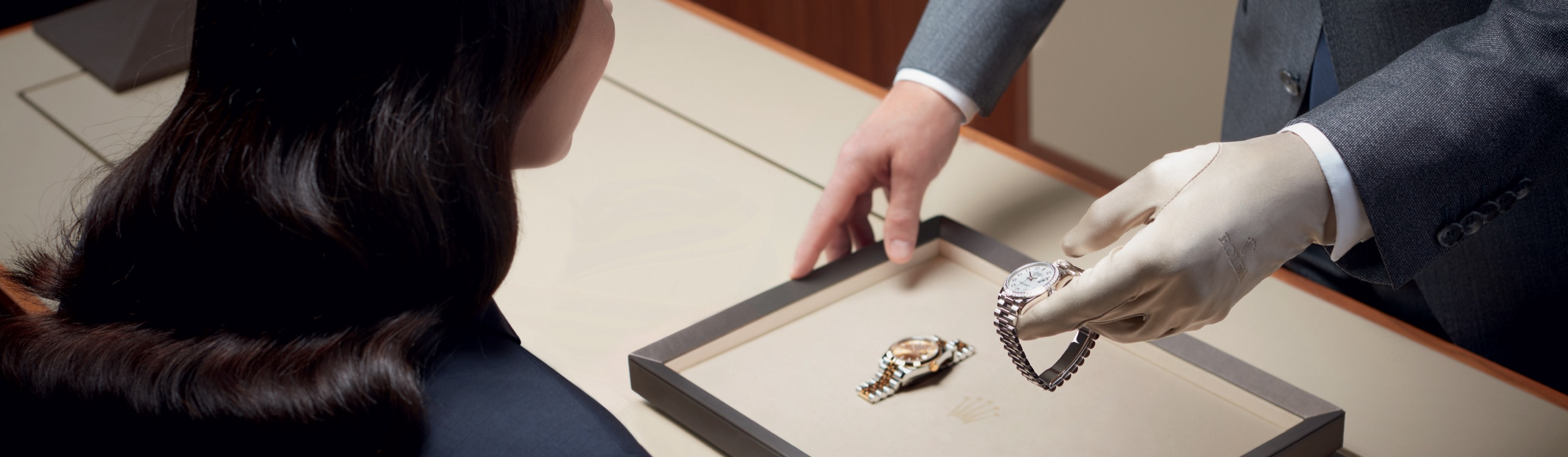 Rolex Contact