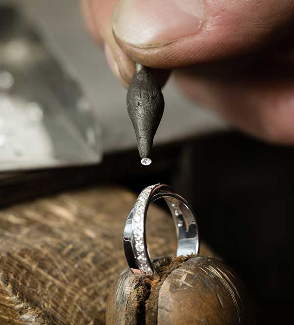 Jewelry Repair at Louis Anthony Jewelers
